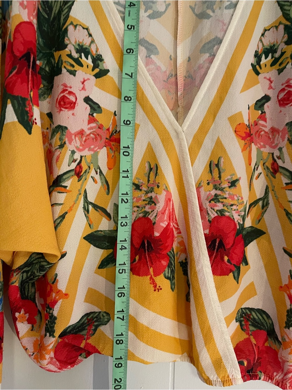 Flying Tomato Yellow Floral V-Neck Kimono Blouse - Picture 4 of 5